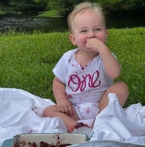 Meet your Posher, Suzanne